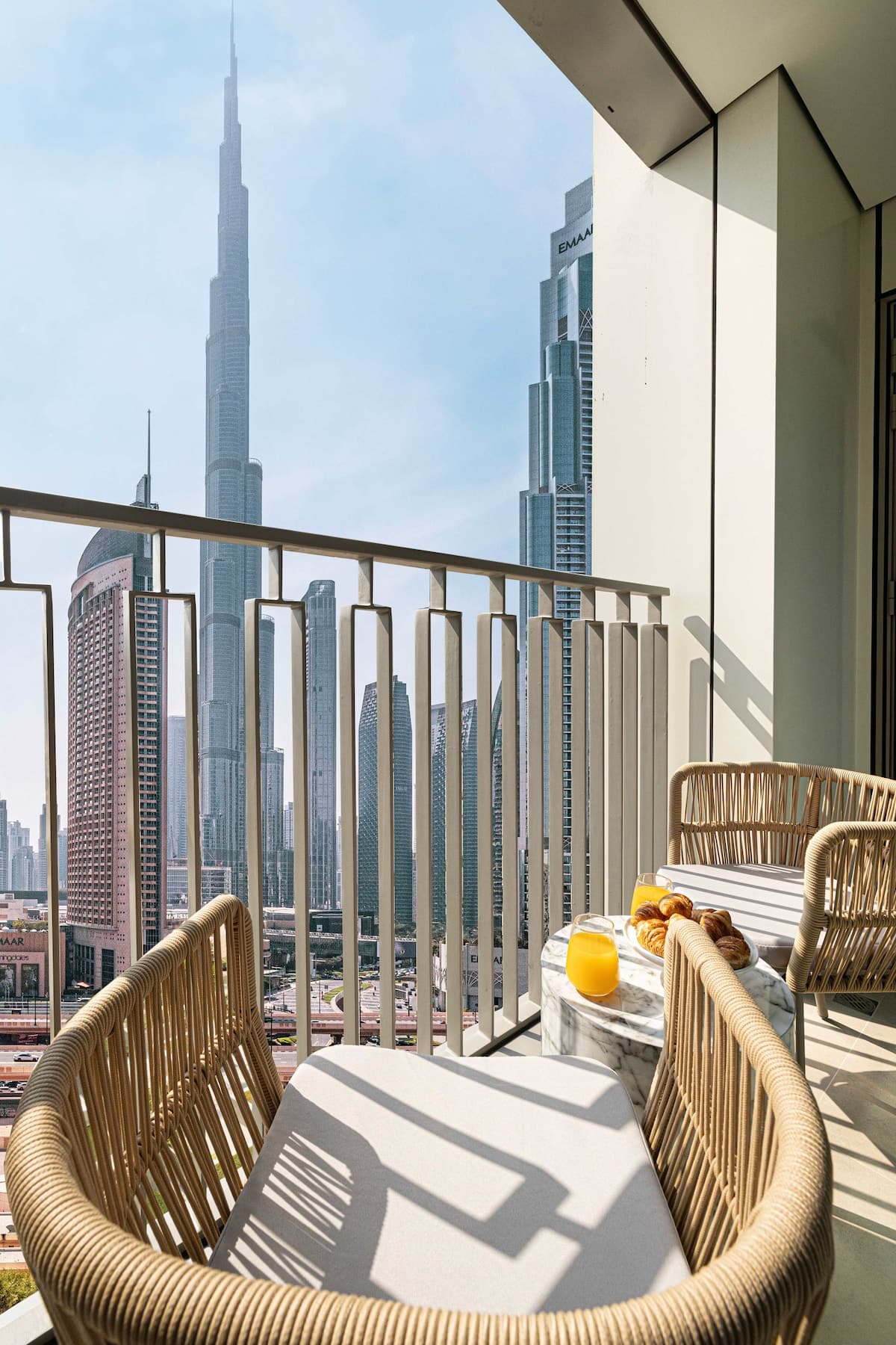 2 Bedroom Apartment with Workspace | Downtown Views II